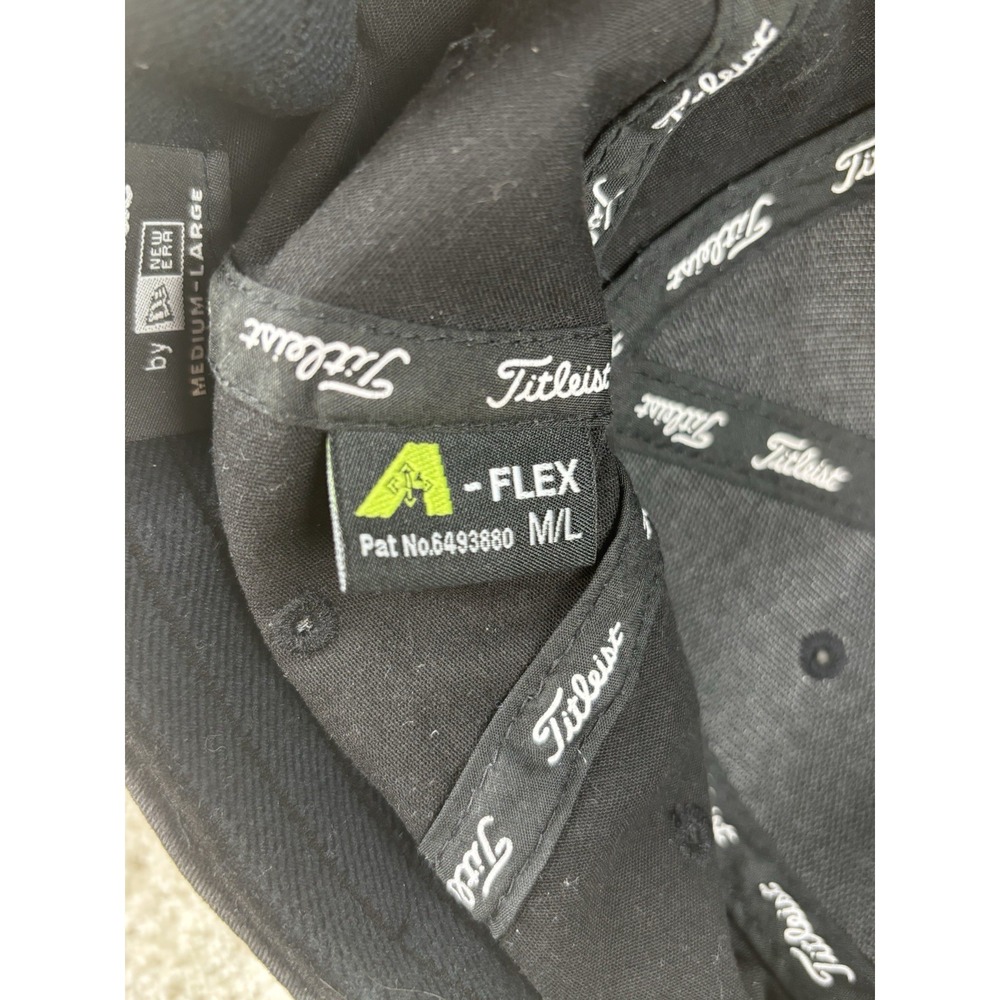 Titleist Fitted Black Golf Hat Footjoy Logo White Script Front Size Flex M/L - Picture 7 of 8